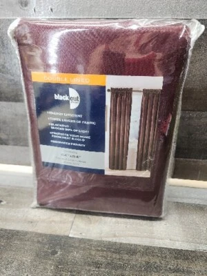 Cortinas Cypress Black Out 54 X 84 Panel Doble Forrado Borgoña 99% Blackout Foto 1 de 4