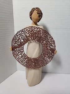 2010 Willow Tree "Welcome Here" 9" Figur mit Kranz von Demdaco Susan Lordi - Bild 1 von 6