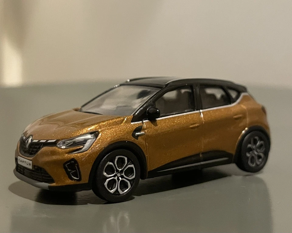 Modellino Renault Captur 2 Arancione 1/64 1:64 3 Inches Auto Nuova Senza Scatola - Immagine 1 di 4