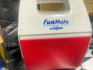 Fun Mate By Igloo Mini Cooler Vintage Red  1990s(S8) - Picture 1 of 8