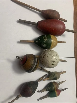 Lote de bobbers de pesca antigas - Imagem 1 de 4
