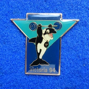 Weightlifting Kleewyck The Orca Killer Whale Coach Coaching Incentive Award Pin - Picture 1 of 3