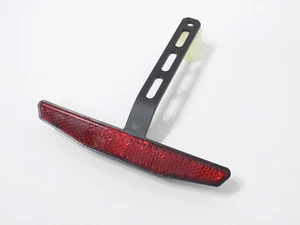 Reflektor Rückstrahler Katzenauge rot, mit Halter Yamaha Honda Suzuki Kawasaki S - Bild 1 von 2