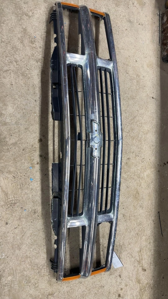 98 CHEVY PICKUP 1500 Grille Composite Headlamps Chrome - Image 1 of 4