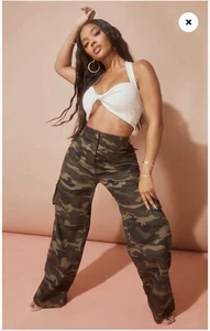 Pretty Little Thing Shape Khaki Camo Cargo Pants Wide Leg Women’s Size 12 - Picture 1 of 13