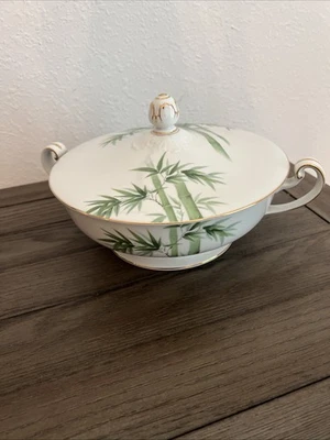 Noritake Serving Bowl With Lid Bamboo Discontinued Pattern Japan Vintage - image 1 of 4