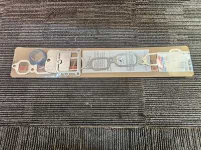 Junta de colector de admisión y escape Felpro MS9786 para camioneta Chevy Olds Express Foto 1 de 4