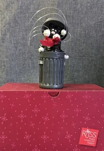 Russ KOOL KATZ Cat & Garbage Can Christmas Ornament 4x1" Steve Hoeffner Open Box - Picture 1 of 7