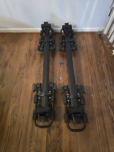 Rhino-Rack Roof Crossbars w/ Kayak Holder - Picture 1 of 18