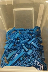 100 LEGO®  Technic Technik Liftarme Liftarm Konvolut Zubehör Sortiment blau - Bild 1 von 1