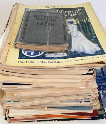 Lote de 140 piezas de partituras antiguas y vintage de los años 1800-1990 cancioneros solos raros Foto 1 de 4