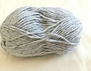 7 Oz Gray Metallic Yarn No Wrapper Acrylic Red Heart - Picture 1 of 1