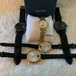 LOT Of 5 University of North Carolina Tarheel Wrist Watch - Picture 1 of 4