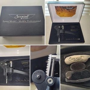 Le Creuset Screwpull Lever Model Professional Corkscrew Foil-cutter Wine Opener - Picture 1 of 7