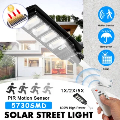 600W LED Solar Street Lamp Remote Control Cool White Dusk to Dawn Outdoor Lamp - Image 1 of 4