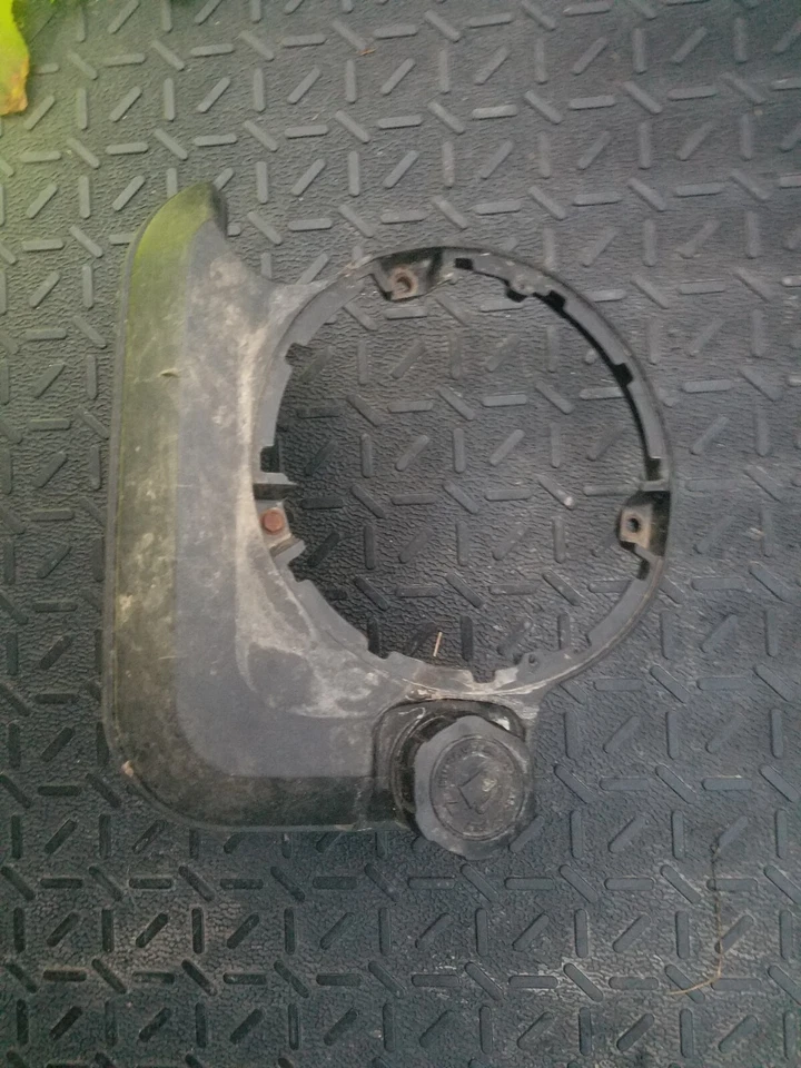 Tanque de gasolina de combustible usado de cortacésped Scotts 6 HP modelo # 21995X8A 21995X8B Foto 1 de 4