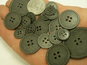   Neu schwarz Metall Knöpfe Gold Flecken 1/2, 5/8, 11/16, 13/16, 7/8 1 Zoll, 1 3/8 BM1 - Bild 1 von 9