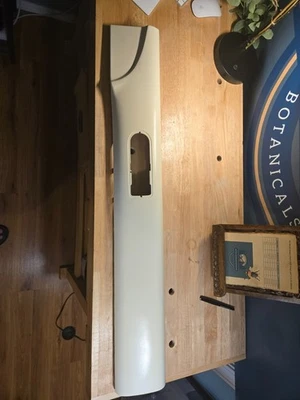 Panel de puerta interior superior beige convertible VW Bettle 2002-2012  Foto 1 de 4