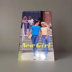Vintage Teen Paperback “New Girl” Janet Adele Bliss 1984 Willowisp Press - Picture 1 of 10