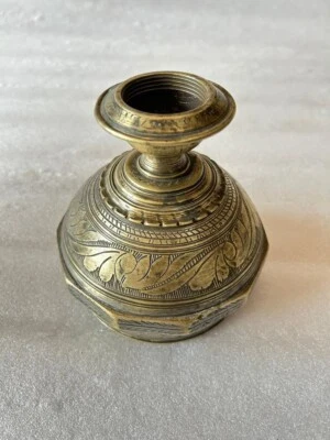 Antique Brass Fine Hand Carved Smoking Hookah Base Old Brass Table Top Vase Pot - Image 1 of 4