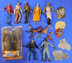 LOTE DE FIGURAS DÍA Y AMANECER DE LOS MUERTOS ZOMBIES NECA & AMOK TIME - Imagen 1 de 16