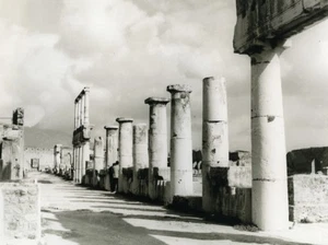 Italy Pompei Pompeii Columns Old Photo 1961 - Picture 1 of 3