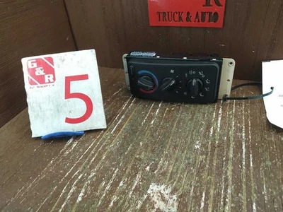 1999 DODGE RAM1500 AC HEAT CLIMATE TEMPERATURE CONTROL OEM 55056702AD Foto 1 de 4