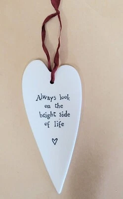 Adorno en forma de corazón del este de la India, 'Mira siempre el lado bueno de la vida' 5" Foto 1 de 3