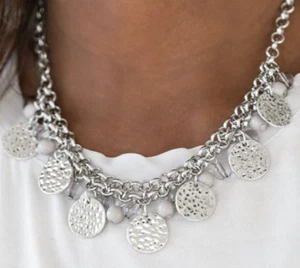 Paparazzi Necklace - Beachfront Babe - Silver - Picture 1 of 7