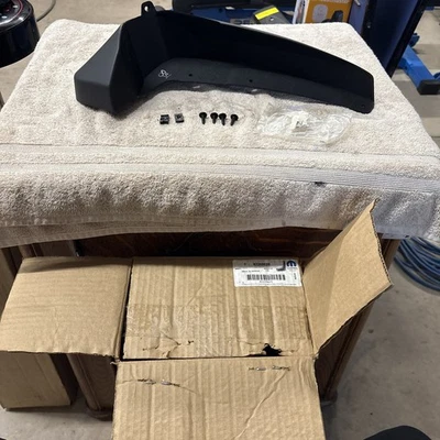 Genuine Mopar Guard Kit. GM 82209620. 2010 Jeep Commander. FL.              JP - Image 1 of 4