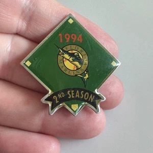 Vintage Florida Marlins 1994 2nd Season Diamond Enamel Lapel Pin - Picture 1 of 3