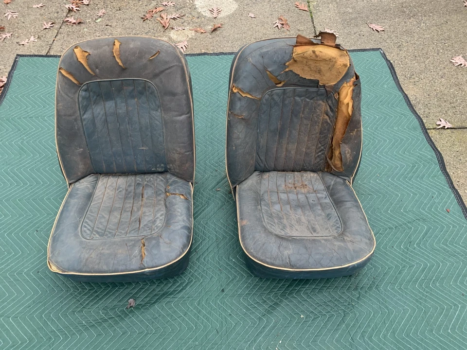 PAR ASIENTOS INTERIORES TRIUMPH TR4A CUERO ORIGINAL 1965 1966 1967 TR4 A NO TR4 Foto 1 de 4