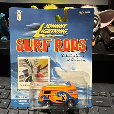 Johnny Lightning 60’s SURF RODS SERIES Huntington Honey’s VW VAN COMO NUEVO EN TARJETA Foto 1 de 2