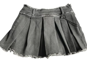 Tractr Girls Gray Pleated Stretch Denim Zip Up Chain Mini Skort Size 8 - Picture 1 of 6