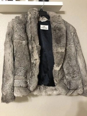 bermans fur coat size Small - Image 1 of 4