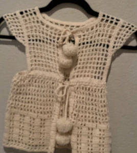 HANDMADE LITTLE GIRLS SIZE 4-6 VEST WITH TIES /POM POMS - Picture 1 of 3