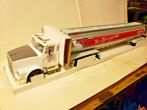 EXXON 1997 COLLECTOR'S EDITION TANKER TRUCK W/TIGER FIGURINE NIB  - Picture 1 of 9
