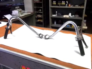 manubrio corno di bue completo di comandi!  moto d'epoca diam.35  *pesolemotors* - Picture 1 of 1