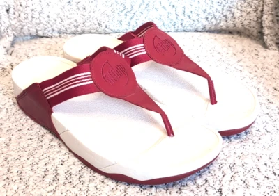 Sandálias Fitflop femininas de borracha branca vermelha Walkstar biqueira tamanho EUA 10 Reino Unido 8 - Imagem 1 de 4