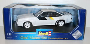 REVELL 1/18 - 08819 OPEL MANTA 400 HOMOLOGATION CAR WHITE