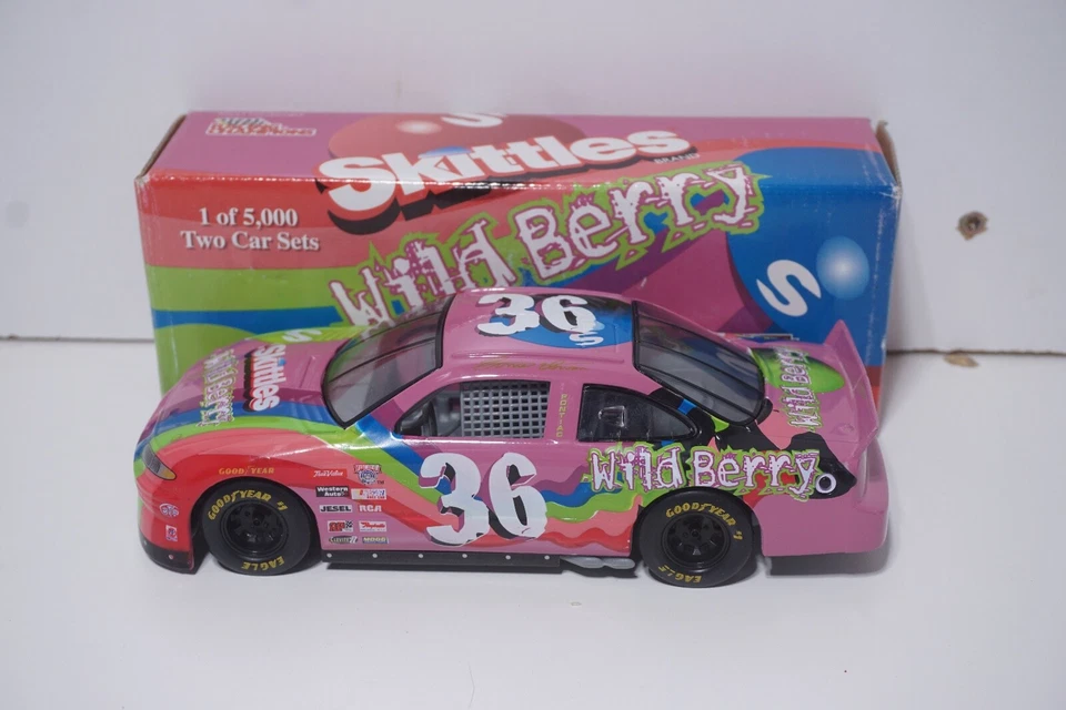 RACING CHAMPIONS  1:24 SKITTLES RACING 1/24TH SCALE GRAND PRIX die cast model - Image 1 of 4