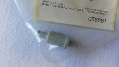 Mercedes Windshield Washer Check Valve  A1078690119 W114 W115 W116 W123 W107 - Image 1 of 2