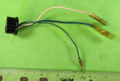 1961-1968 Honda CB77 Super Hawk 305 soquete de lâmpada plugue de farol 🔥OEM🔥BOM!!! - Imagem 1 de 3