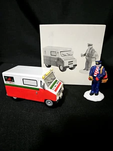 Dept 56 Snow Village Sonderzustellung Post LKW & Postbote Zubehör #5148-9 - Bild 1 von 12