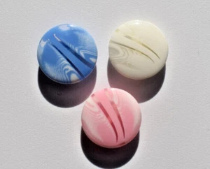Marbled stripe baby button - 14mm shank novelty buttons - Craft - Cardigan - Picture 1 of 8