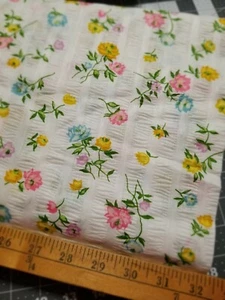 VTG Vintage Floral Flowers Seersucker Fabric - Rare/HTF HSA - BTHY - Picture 1 of 2
