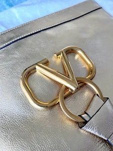 Valentino Gold Leather Clutch VLogo Limited Edition Selfridges x PatMcgrath - Picture 1 of 17