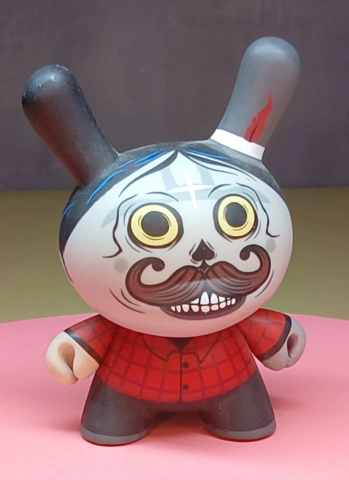 SICARIO ~ Kidrobot AZTECA 2 DUNNY Series / Saner @2011 - Image 1 of 1