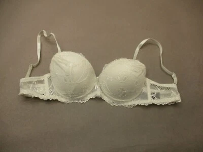 34C Unbranded Womens White Lace Padded Underwire Back Closure Push-Up Bra 9C - Image 1 of 4