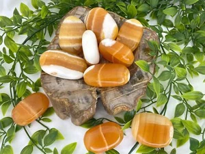 Orange Calcite Palm Stone - High Quality Orange Calcite Palmstone - Juicy - Picture 1 of 10